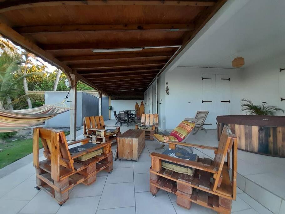 Maison Bord De Mer A 100 M Saint-Francois  Extérieur photo